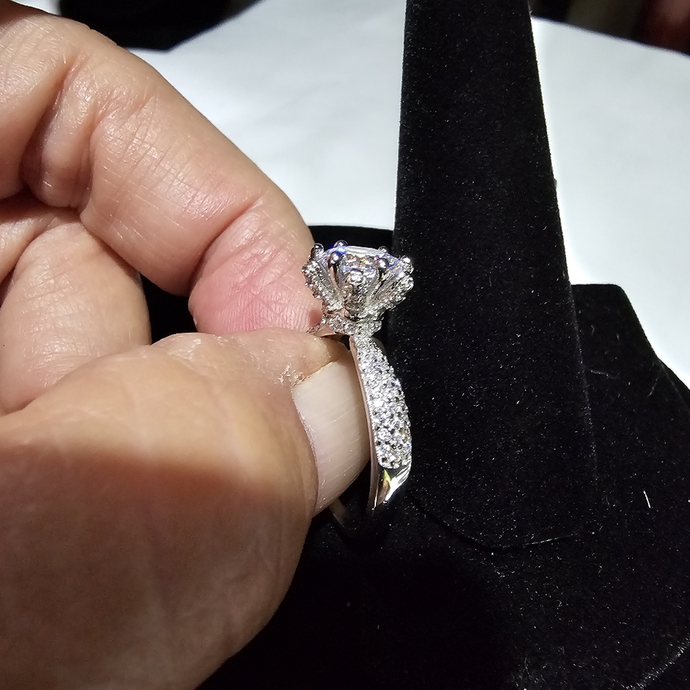 Sterling Silver Engagement Ring 💍